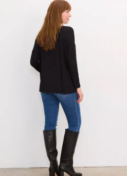 The Perfect Longsleeve Tee