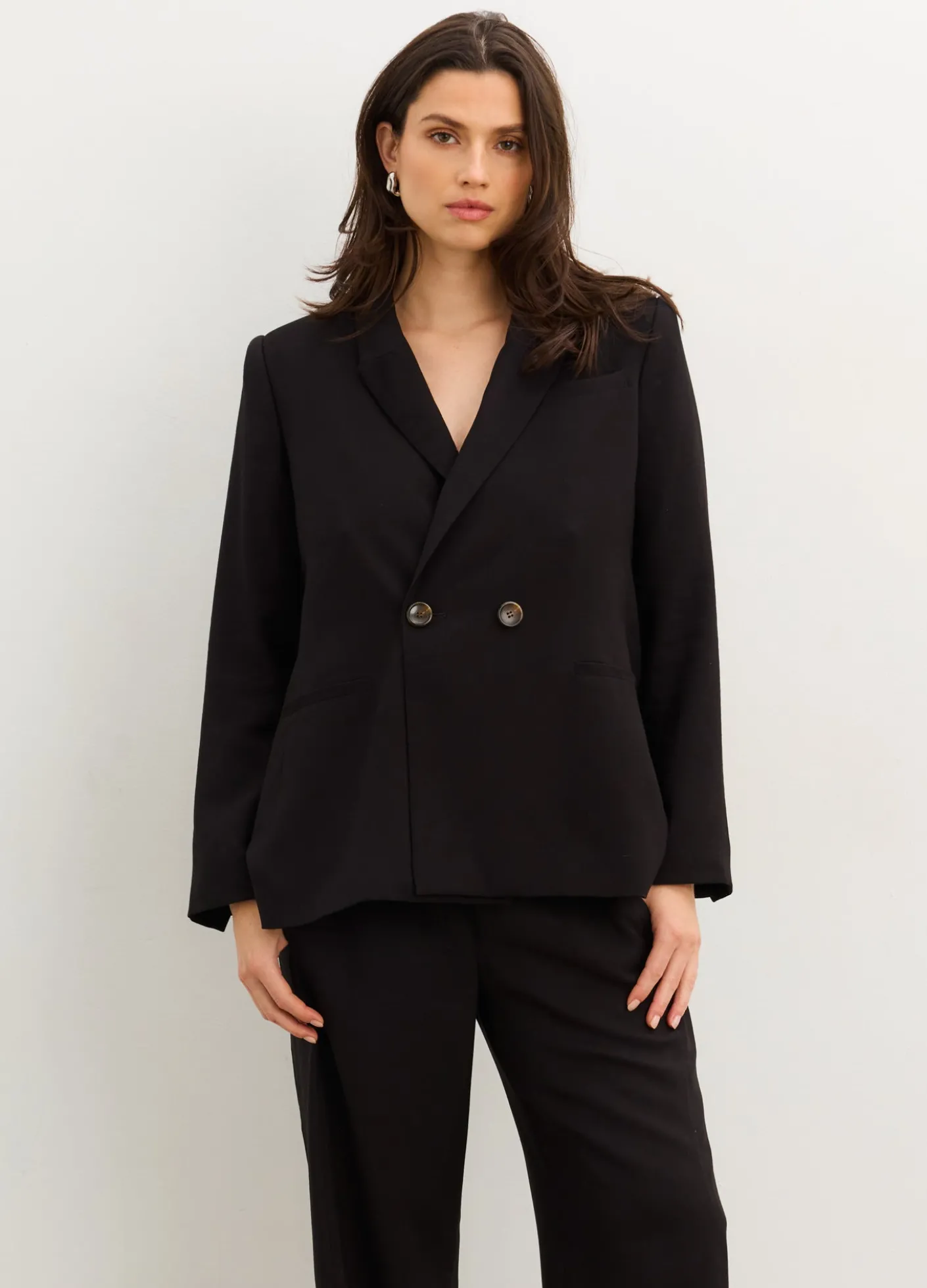 The Soft Tailored Twill Blazer
